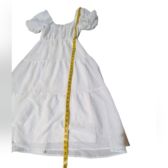 ASTR the label Tiered Puff Sleeve Midi Dress Small Bridal Bachelorette Classic - Picture 6 of 10